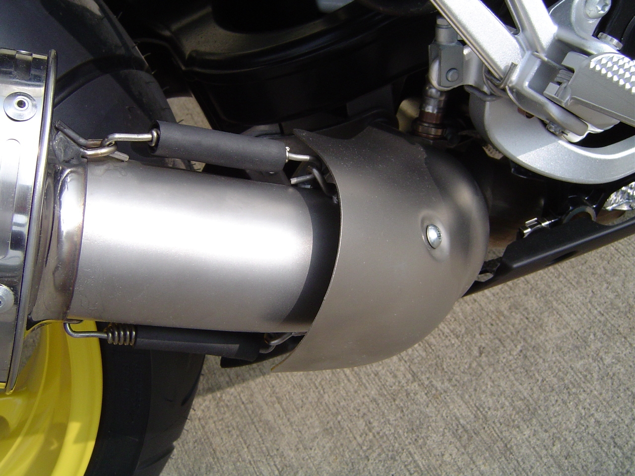 GPR pot echappement compatible avec  Bmw K 1300 Gt 2009-2011, Gpe Ann. titanium, Échappement légal, homologué,silencieux avec db killer amovible et tuyau de liaison spécifique 