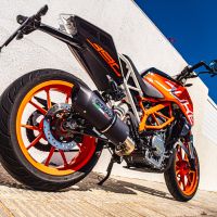 GPR pot echappement compatible avec  Ktm Duke 250 2017-2020, Furore Evo4 Nero, Échappement légal, homologué,silencieux avec db killer amovible et tuyau de liaison spécifique 