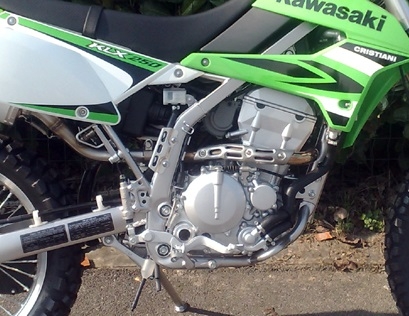 GPR pot echappement compatible avec  Kawasaki KLX 250 R  1994-2007, Satinox , Échappement légal, homologué,silencieux avec db killer amovible et tuyau de liaison spécifique 