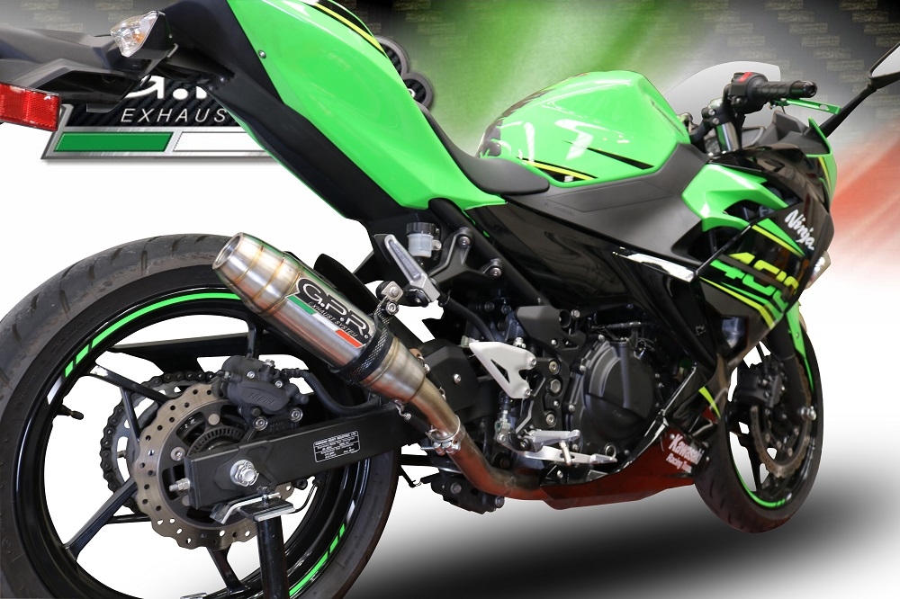 GPR pot echappement compatible avec  Kawasaki Ninja 400 2023-2024, Deeptone Inox, Échappement légal, homologué,silencieux avec db killer amovible et tuyau de liaison spécifique 