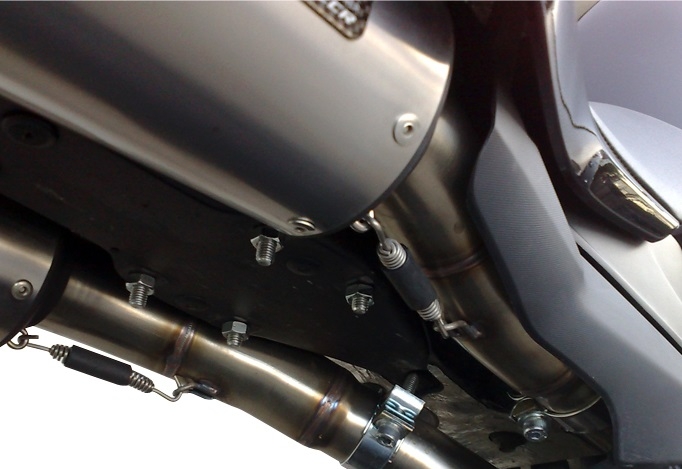 GPR pot echappement compatible avec  Yamaha Yzf 1000 R1  2007-2008, M3 Inox , Paire de pot d'échappement homologuées, livrées avec db killer amovible et raccords spécifiques 