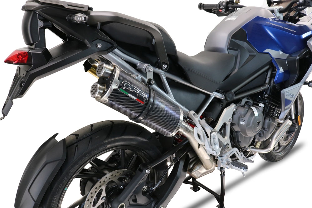 GPR pot echappement compatible avec  Triumph Tiger 1200 Gt - Rally 2022-2024, Dual Poppy, Échappement légal, homologué,silencieux avec db killer amovible et tuyau de liaison spécifique 