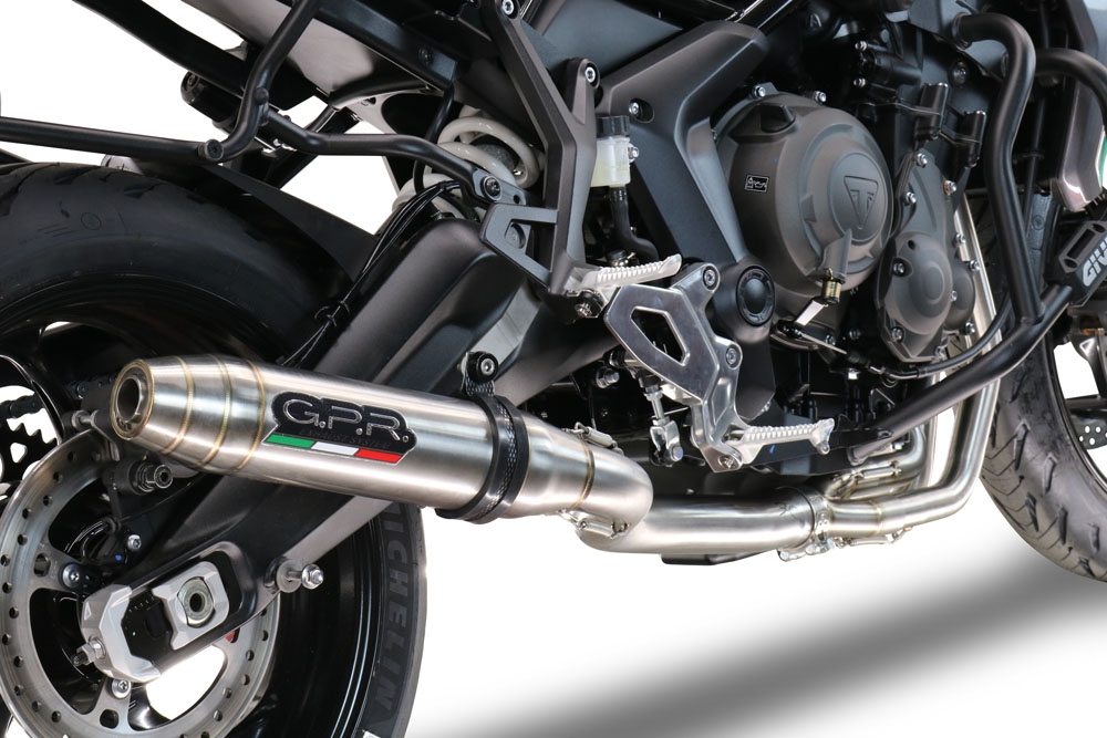 GPR pot echappement compatible avec  Triumph Trident 660 2021-2024, Deeptone Inox, Pot d'échappement complet racing, compris de collecteur et db killer amovible, sans homologation 